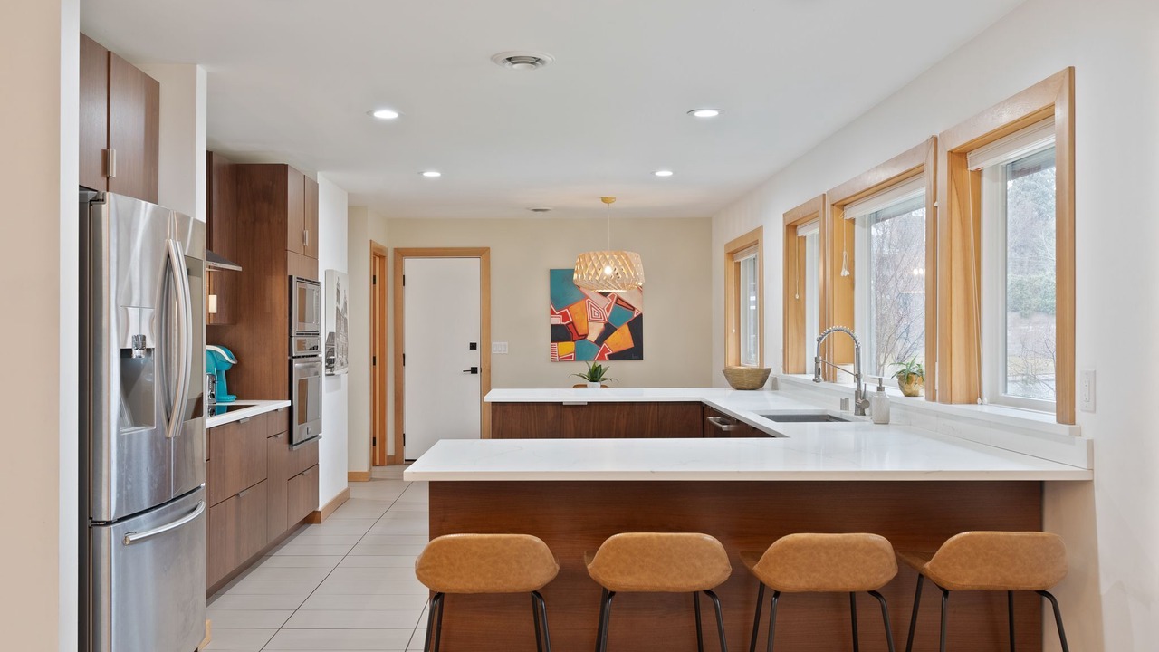 Photo of Others in Cliff - Cannon