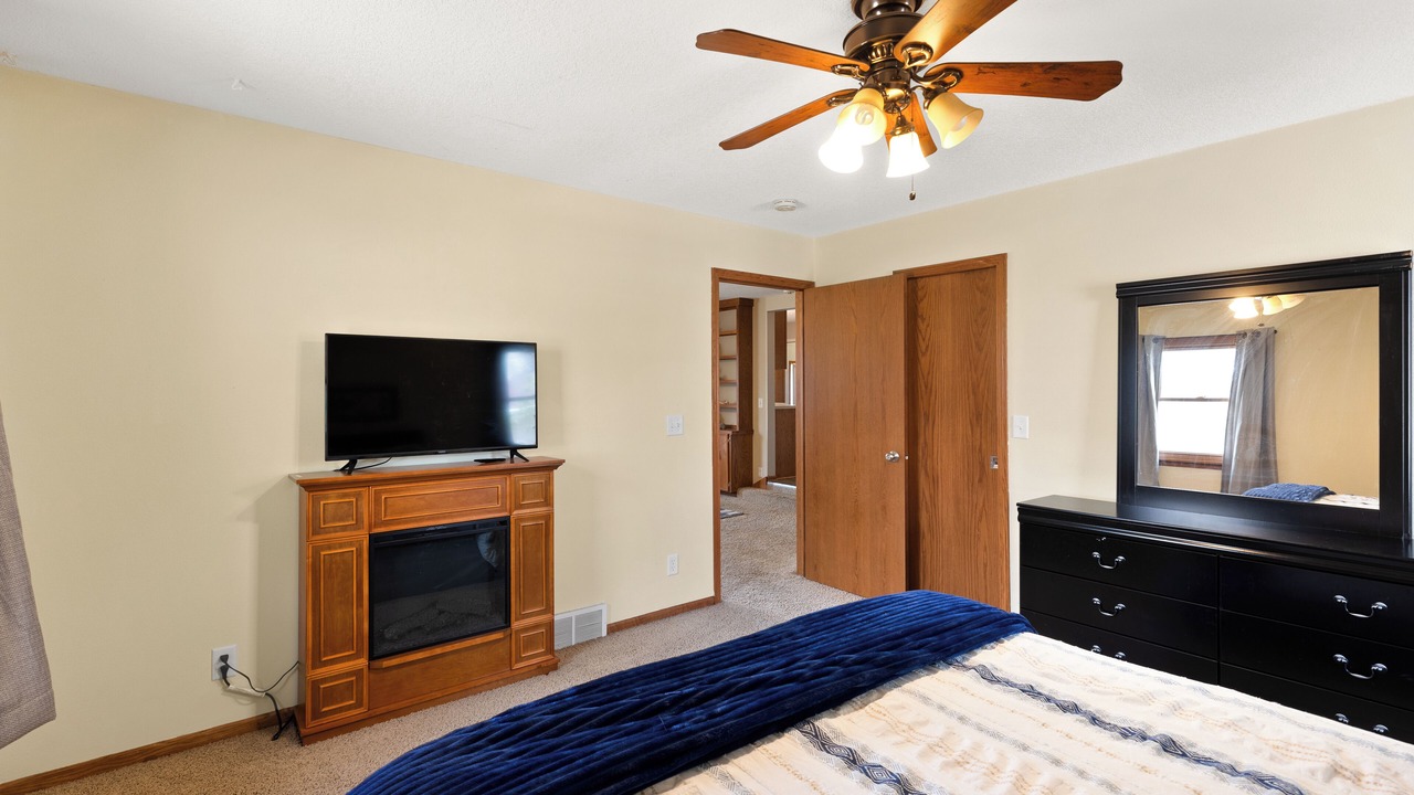 Photo of Bedroom in Des Moines