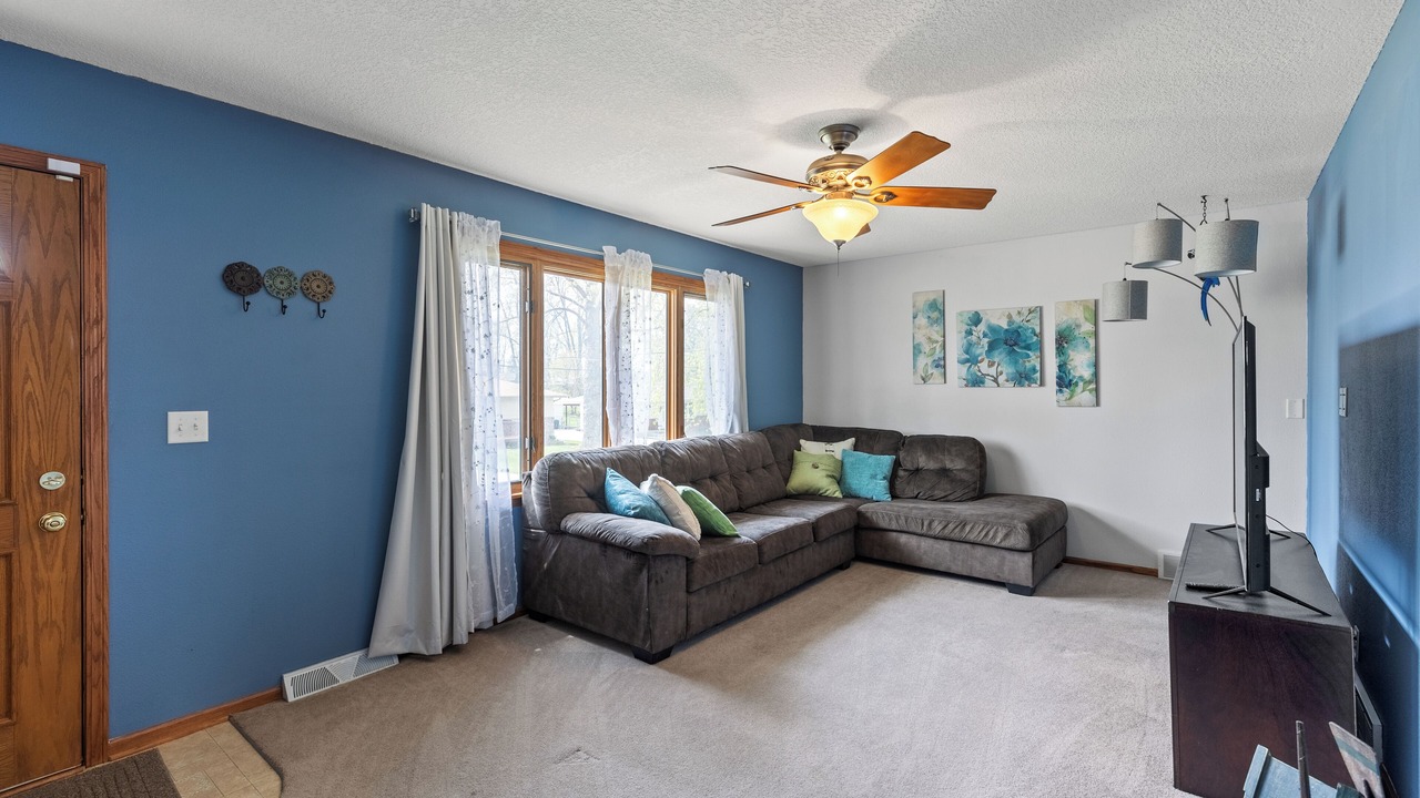 Photo of Livingroom in Des Moines