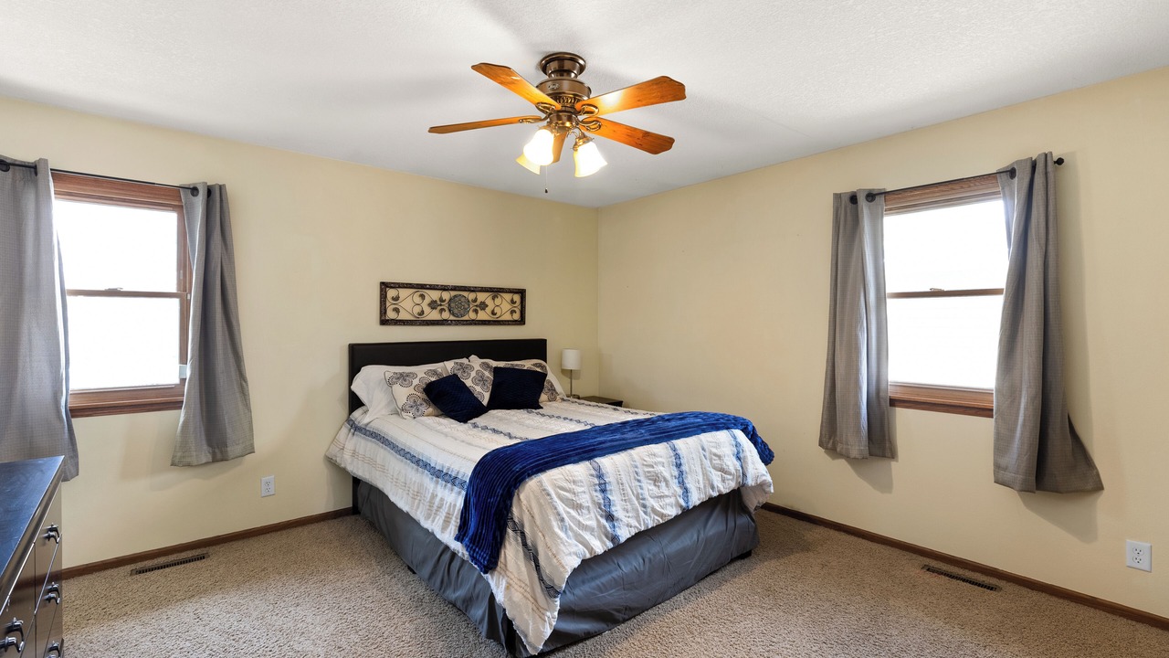 Photo of Bedroom in Des Moines