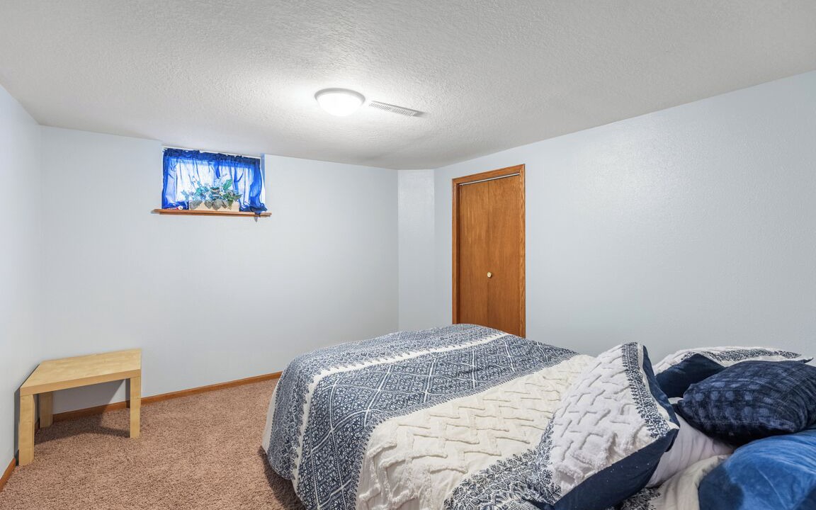 Photo of Bedroom in Des Moines