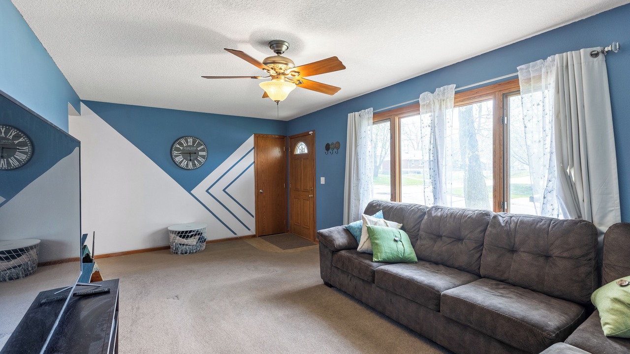 Photo of Livingroom in Des Moines