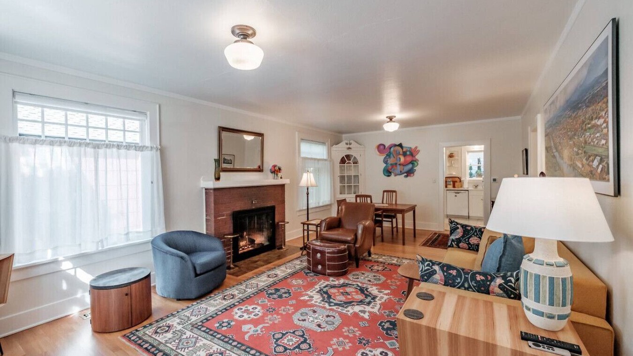 Photo of Livingroom in Corvallis