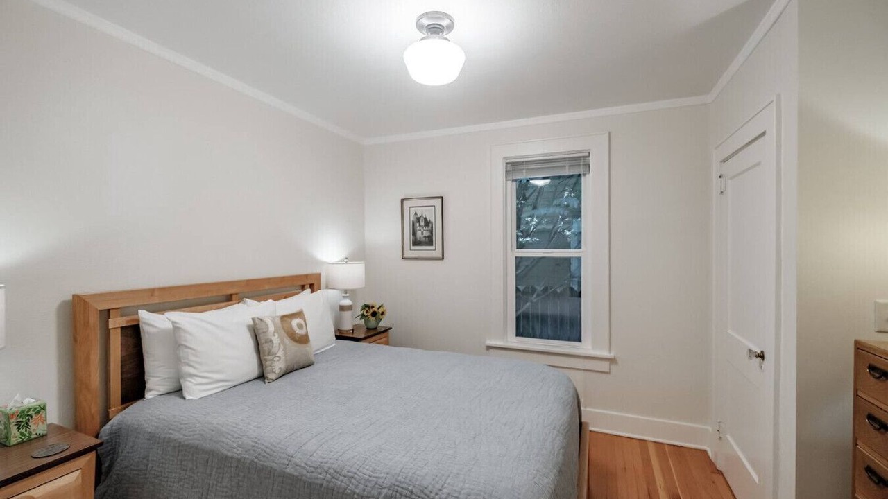 Photo of Bedroom in Corvallis