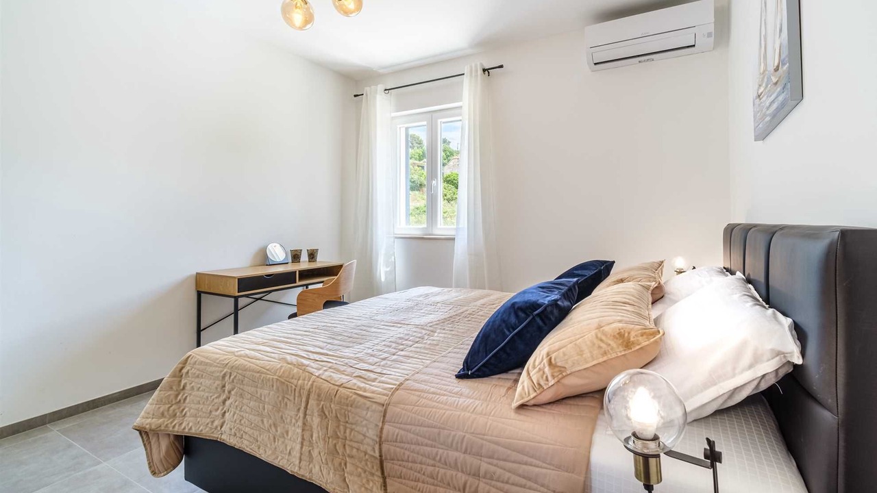 Photo of Bedroom in Splitska