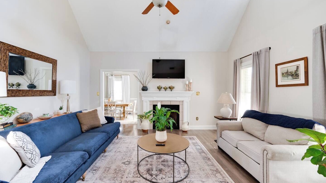 Photo of Livingroom in Lynchburg