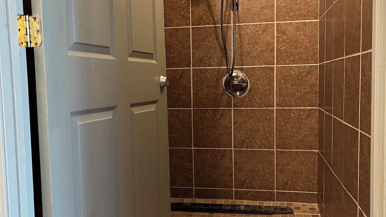 Photo of Others in Aurora