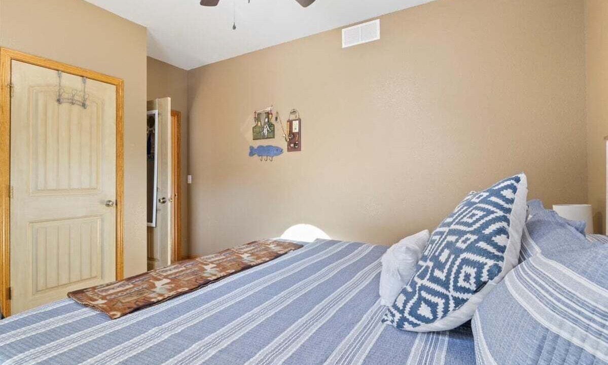 Photo of Bedroom in Climax Springs