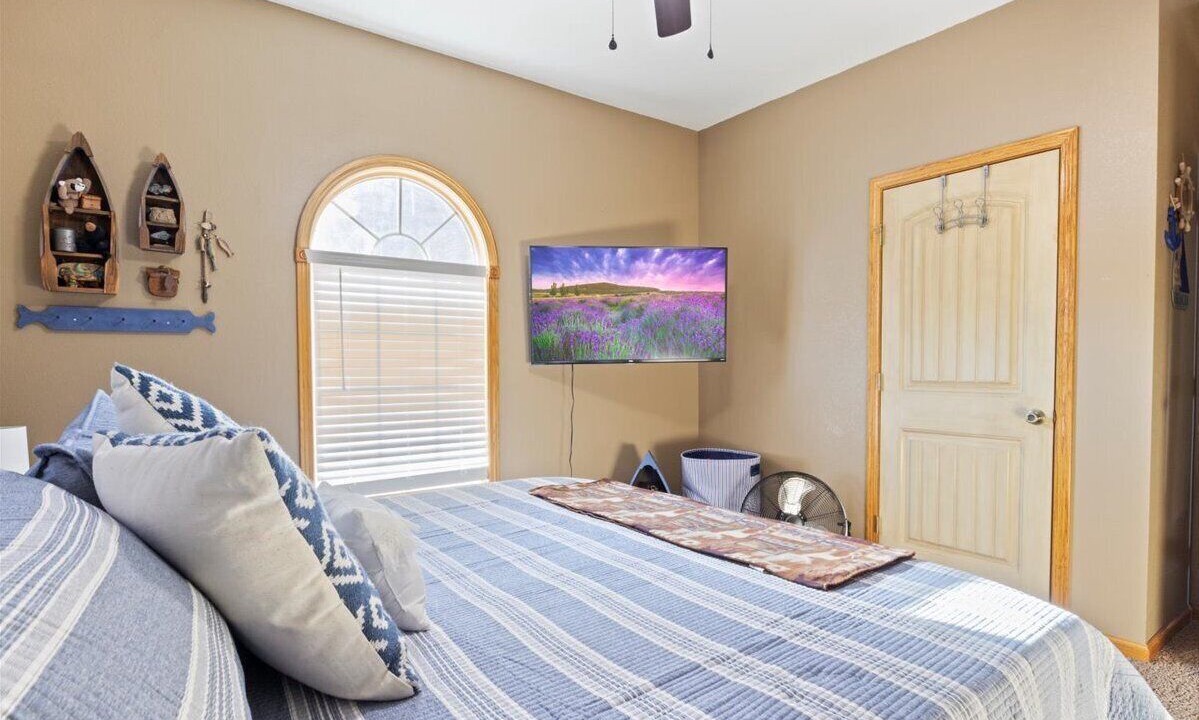 Photo of Bedroom in Climax Springs