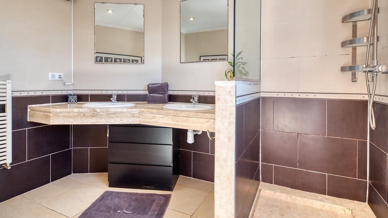 Photo of Bathroom in Lloret Blau