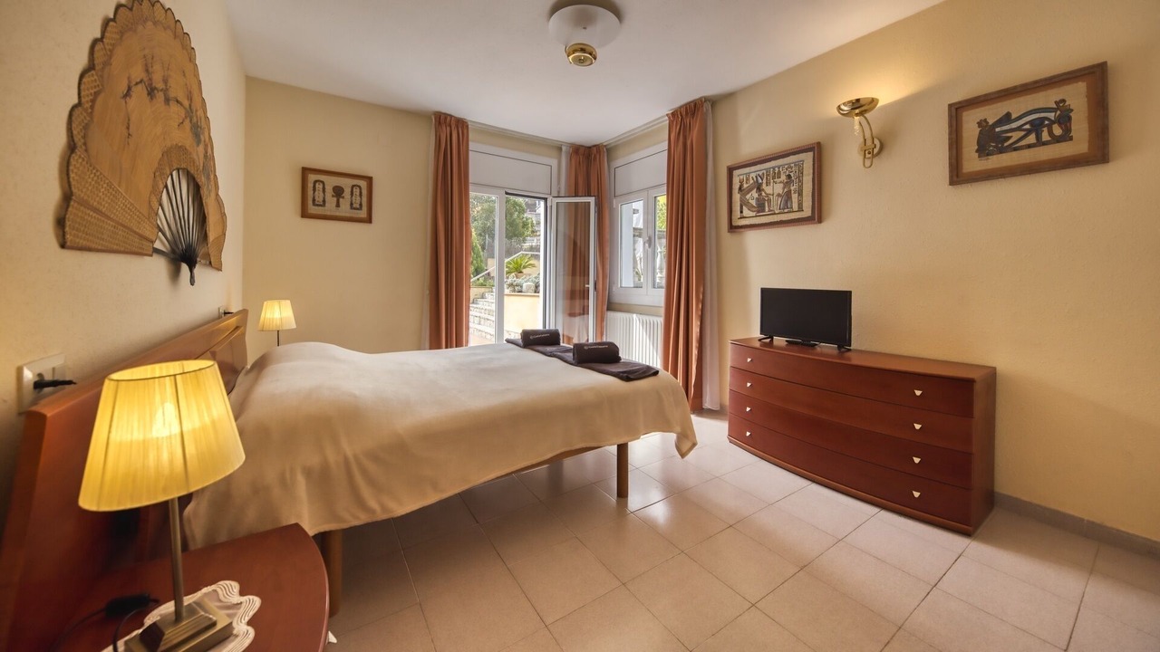 Photo of Bedroom in Lloret de Mar
