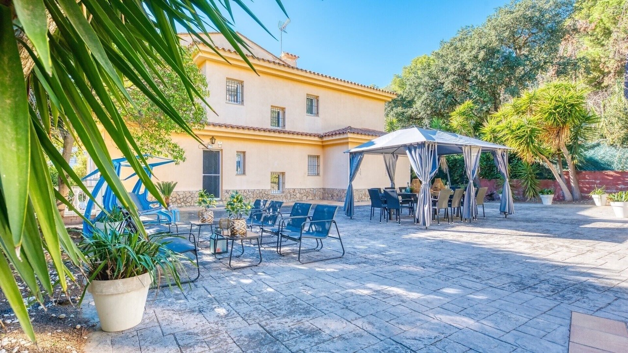 Photo of Outdoor in Lloret Town Center