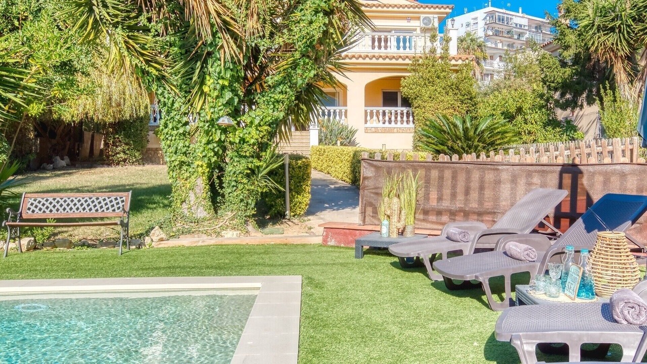 Photo of Outdoor in Lloret Town Center