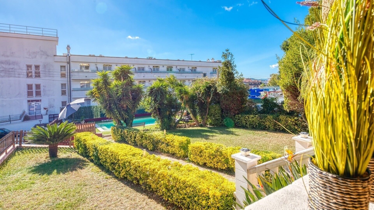 Photo of Outdoor in Lloret Town Center