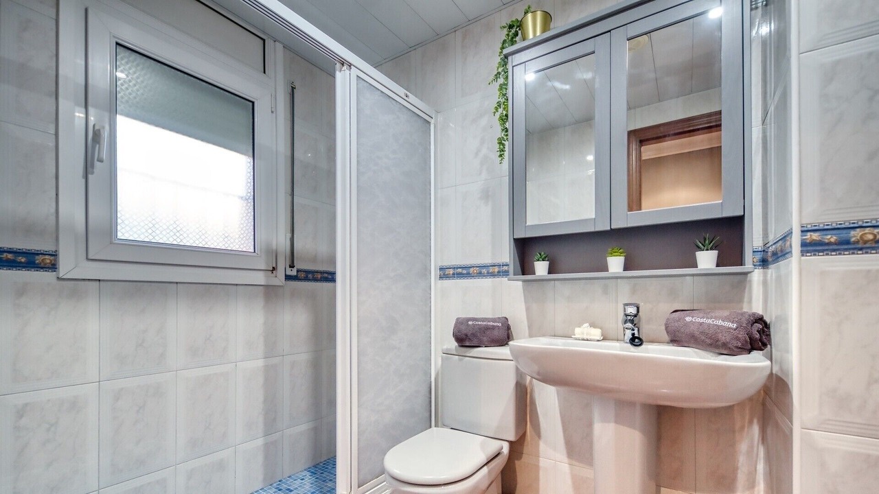 Photo of Bathroom in Lloret Town Center