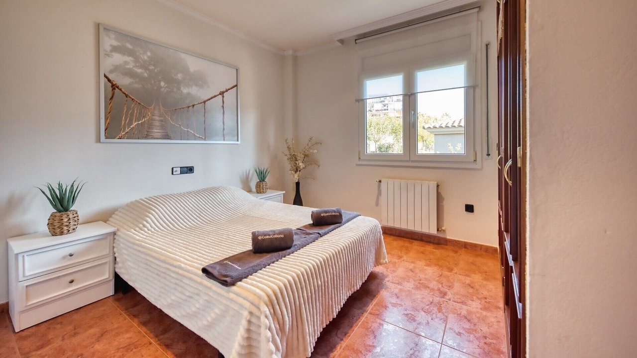 Photo of Bedroom in Lloret Town Center
