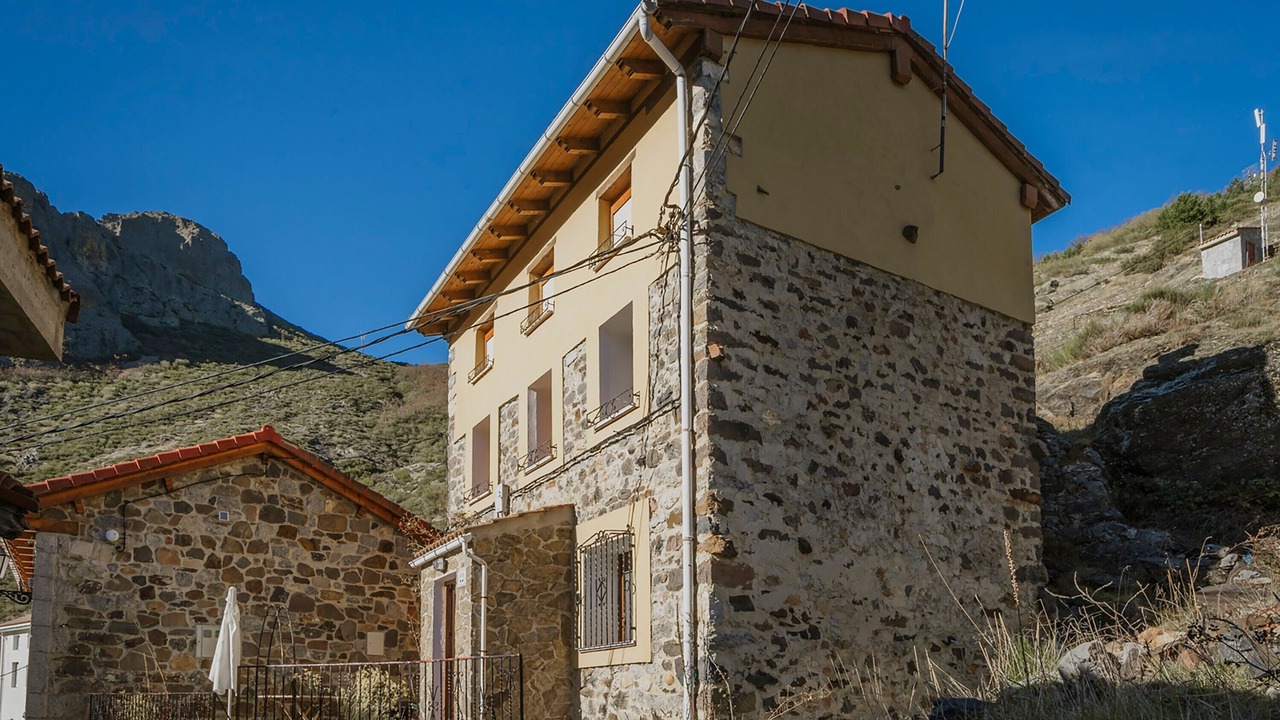 Photo of Outdoor in Llanaves de la Reina