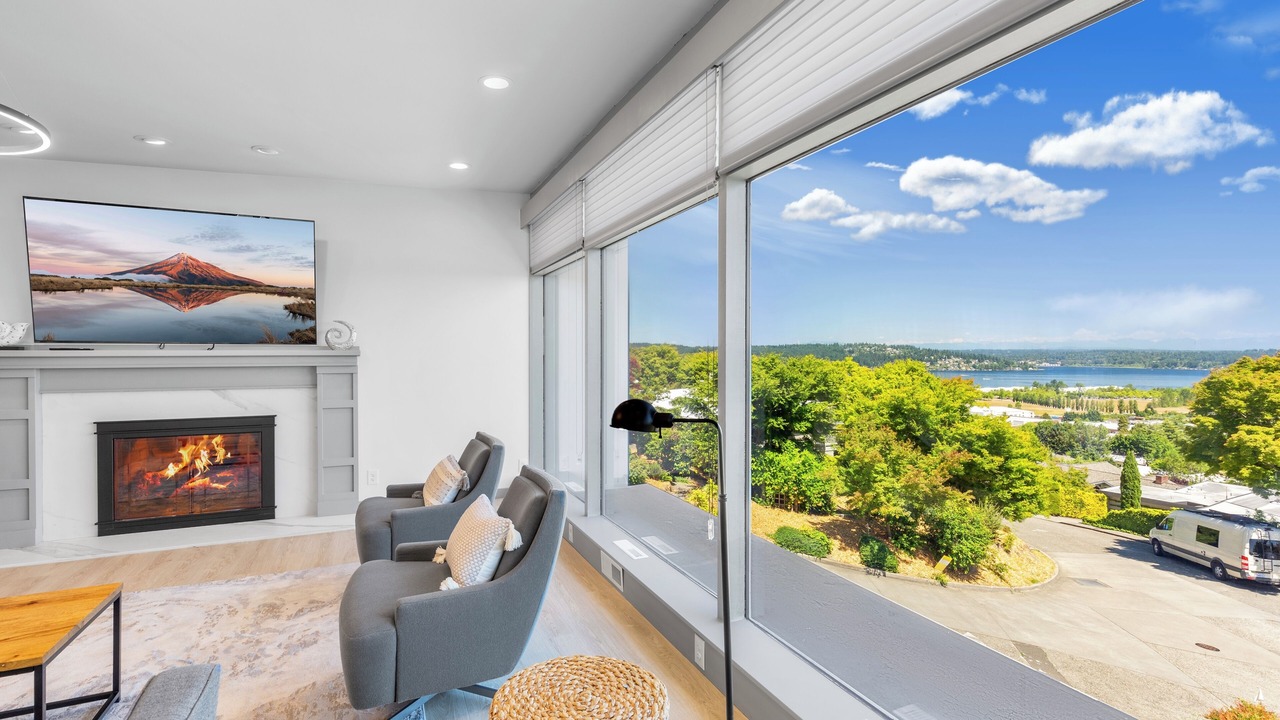 Photo of Livingroom in View Ridge