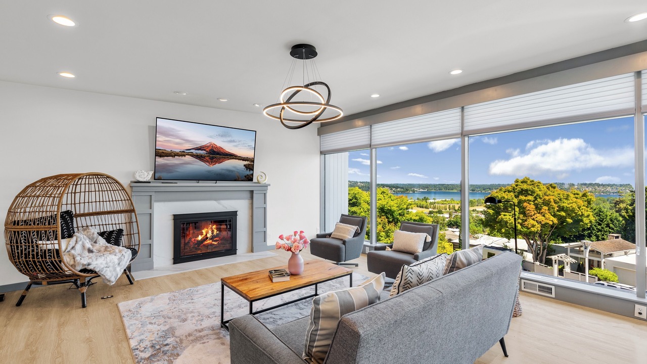 Photo of Livingroom in View Ridge