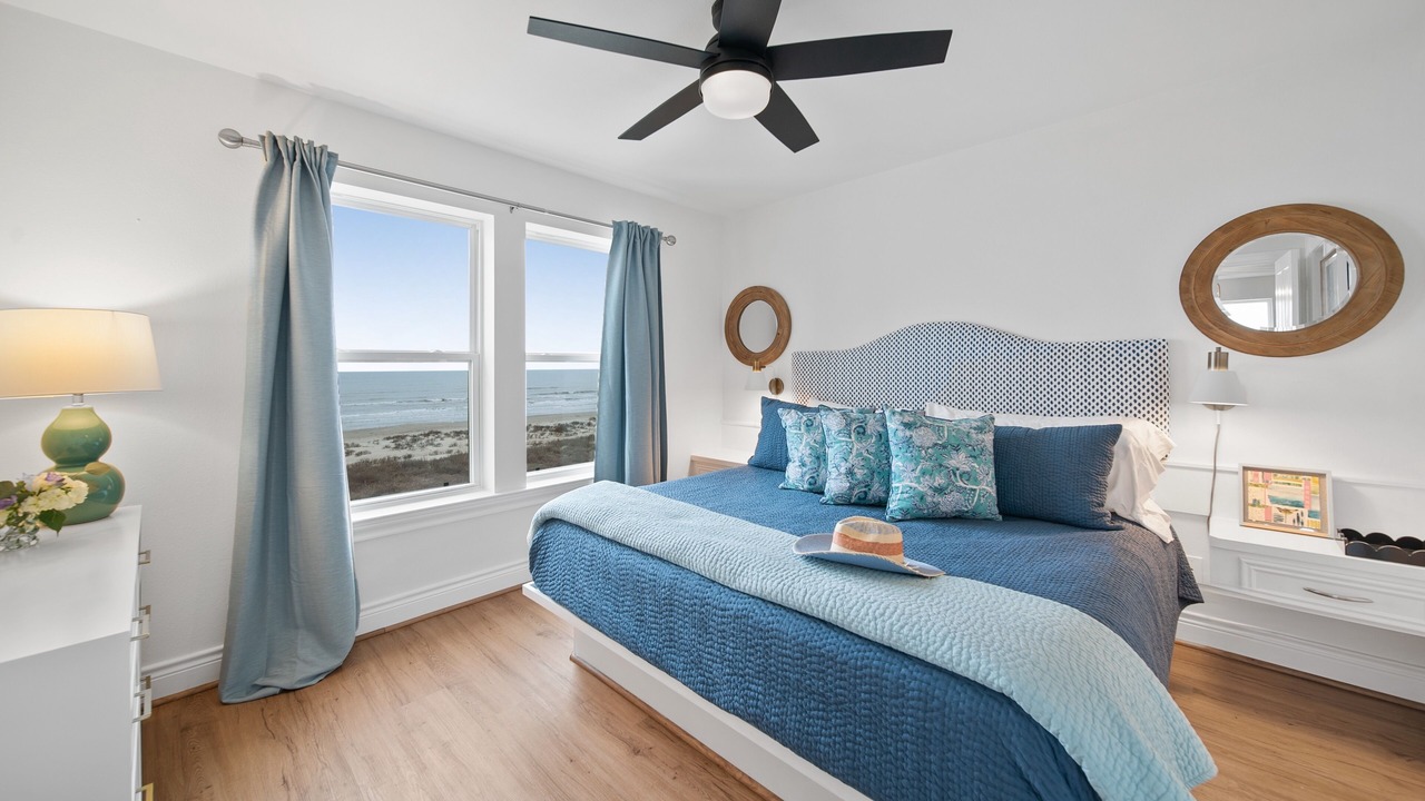 Photo of Bedroom in Terramar Beach