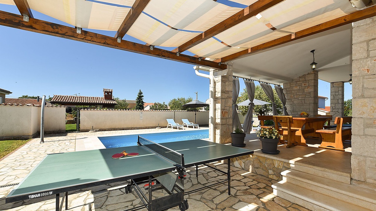 Photo of Outdoor in Gajana