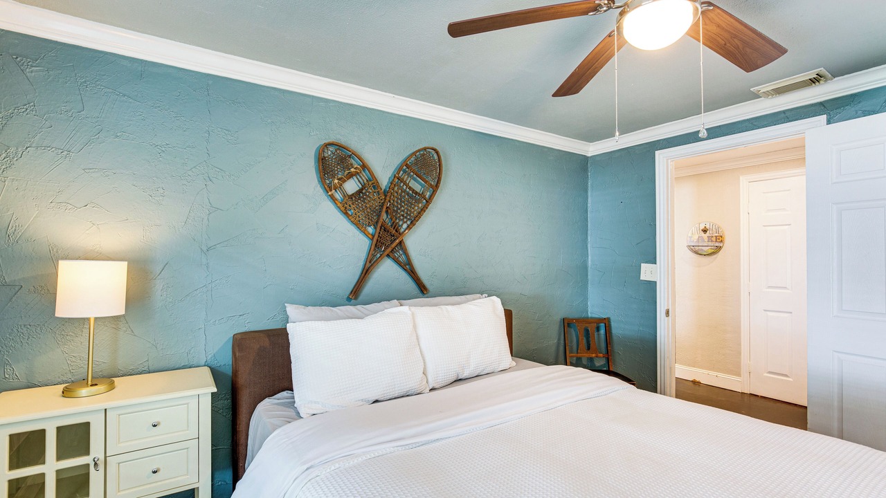 Photo of Bedroom in Newark
