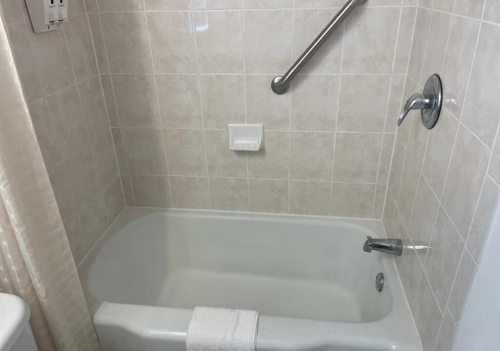 Photo of Bathroom in North Tonawanda