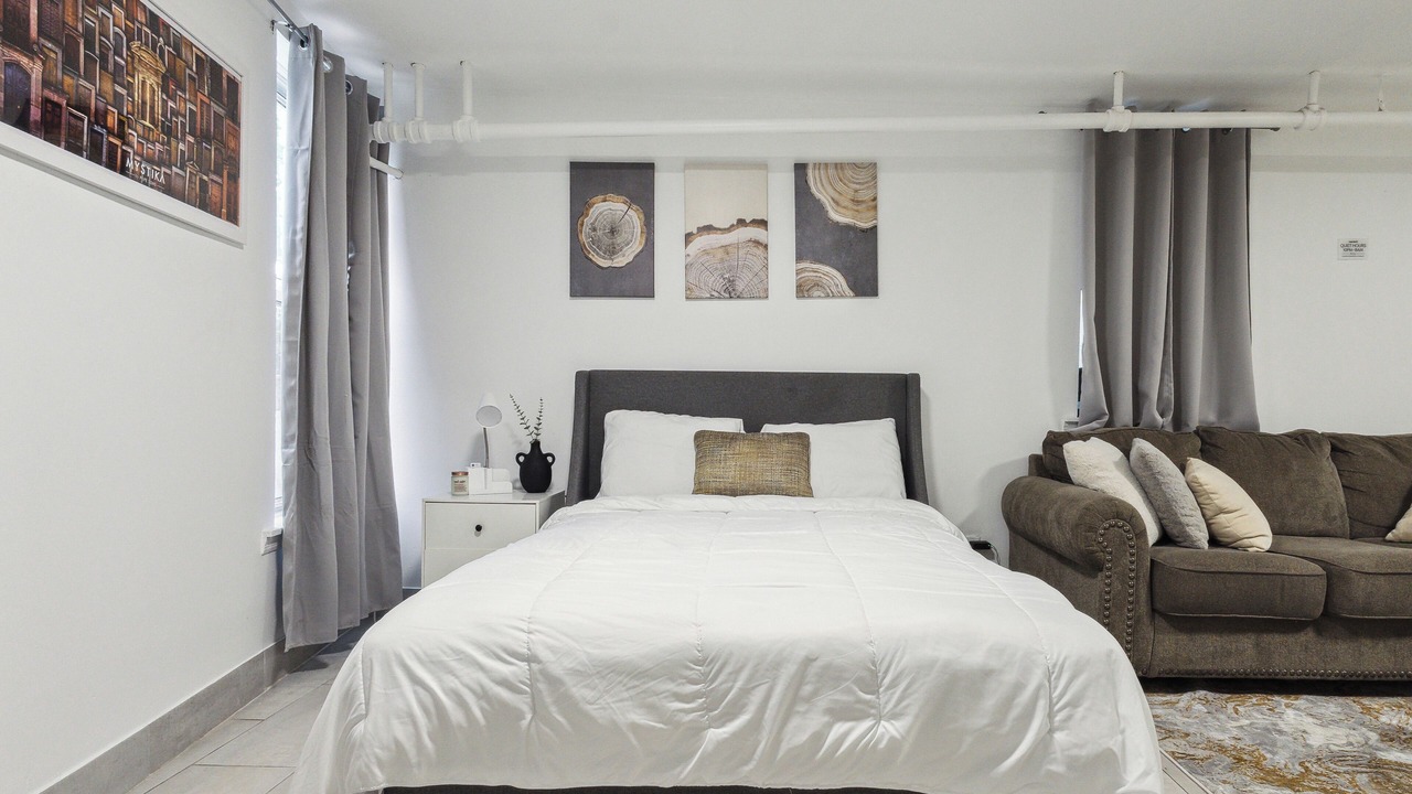 Photo of Bedroom in Southeast Yonkers
