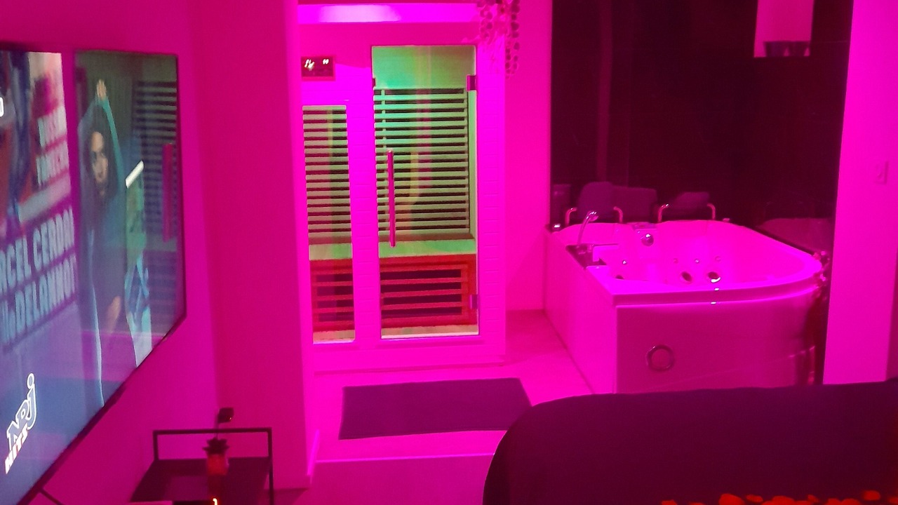 Photo of Bedroom in Ailly-sur-Somme