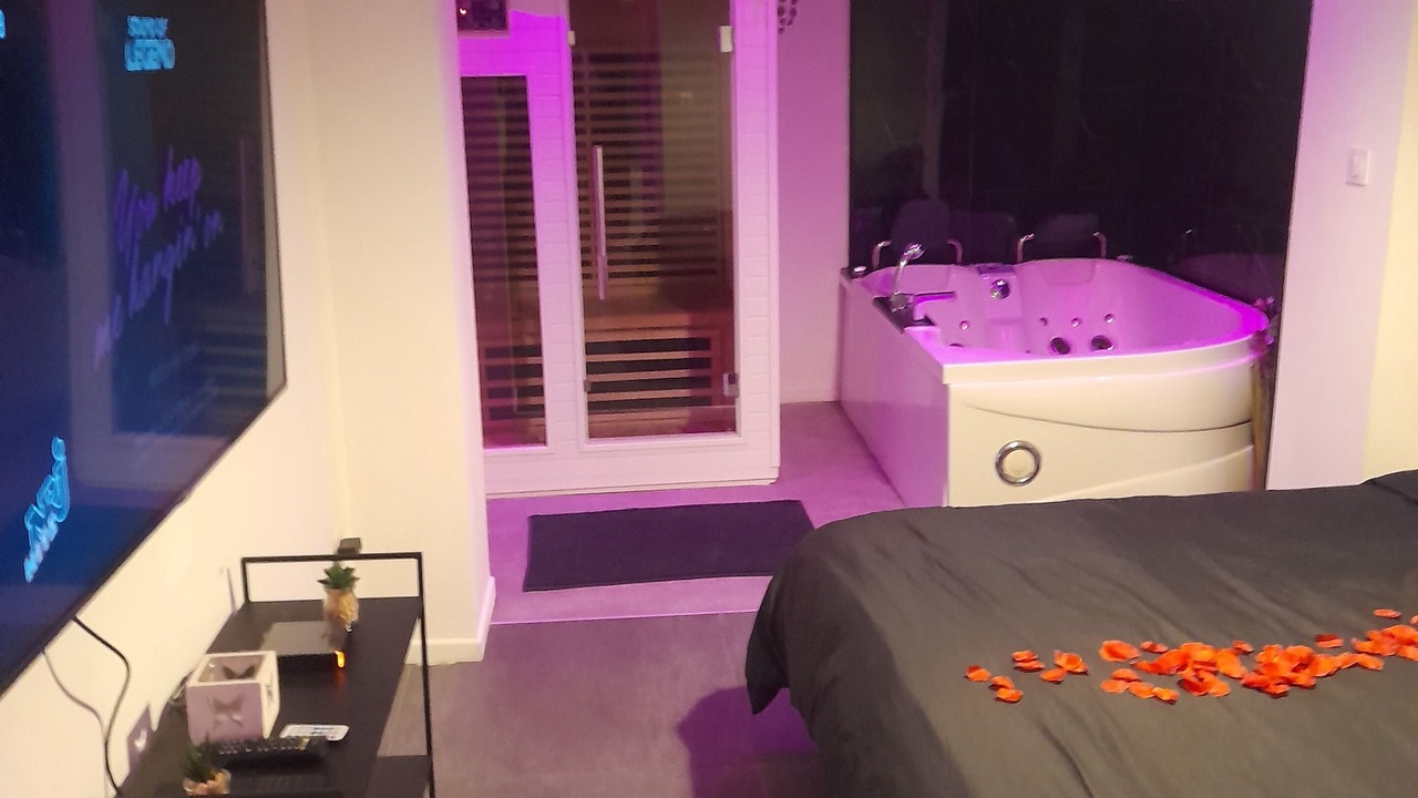 Photo of Bedroom in Ailly-sur-Somme