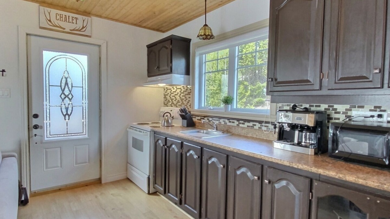 Photo of Kitchen in Adstock