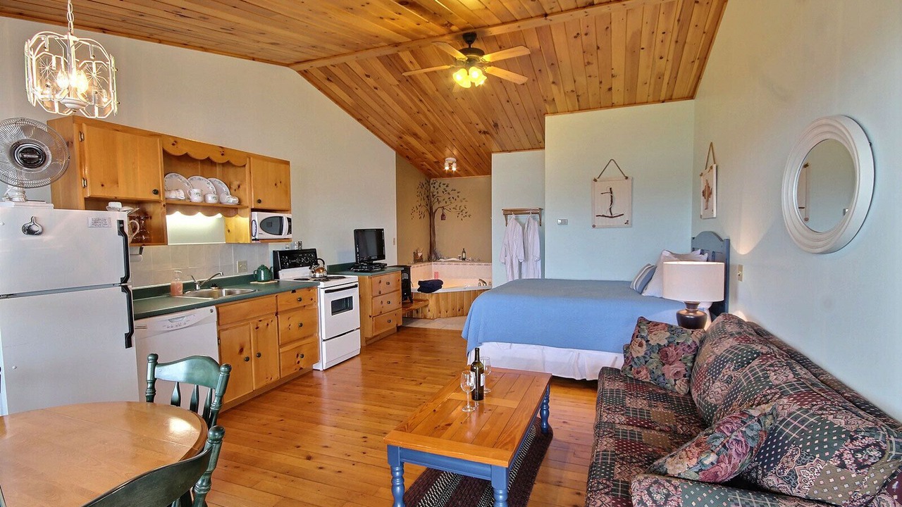 Photo of Kitchen in Green Gables
