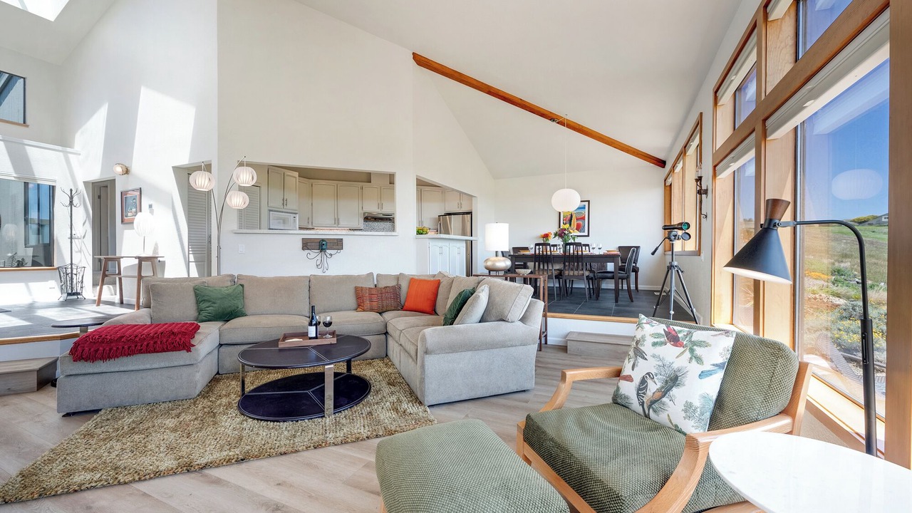 Photo of Bedroom in Bodega Bay