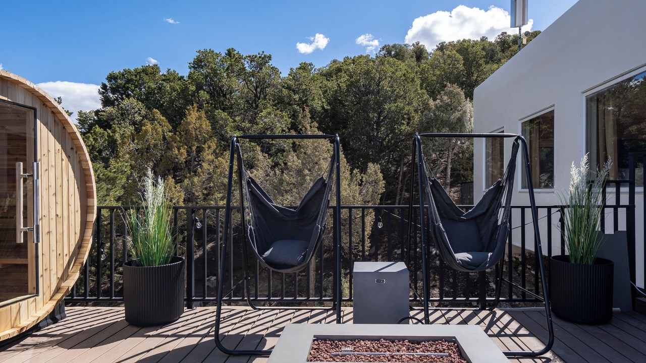 Photo of Patio Balcony in Hyde Park Estates