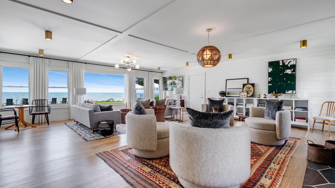 Photo of Livingroom in Kingsville