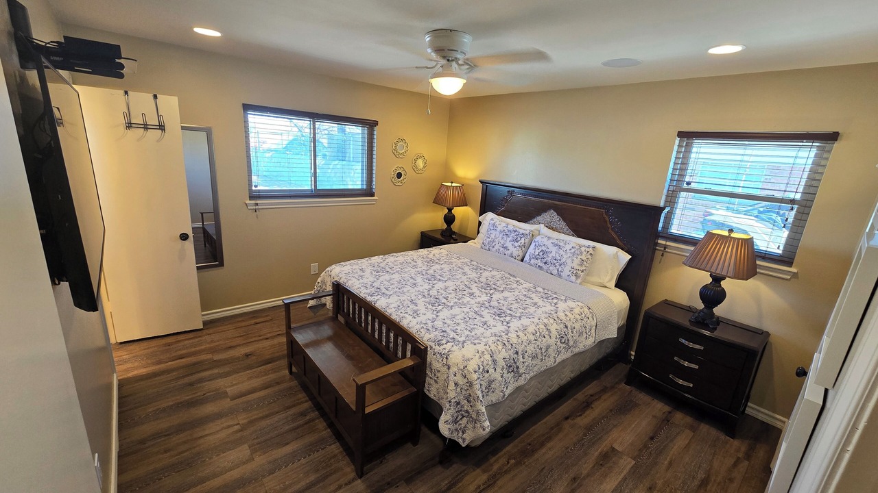 Photo of Bedroom in Pebble Hills Park