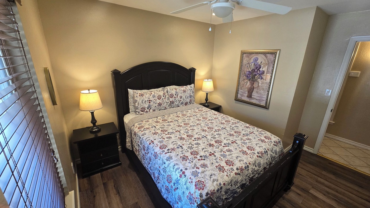 Photo of Bedroom in Pebble Hills Park