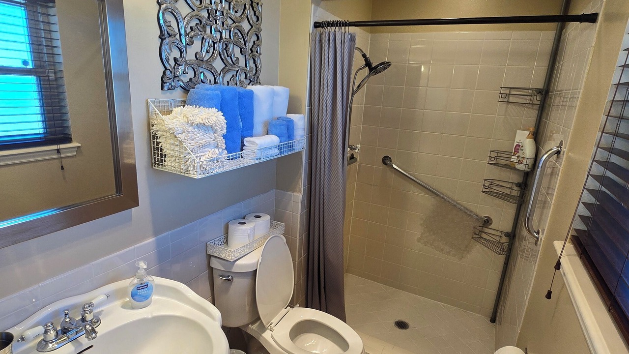 Photo of Bathroom in Pebble Hills Park