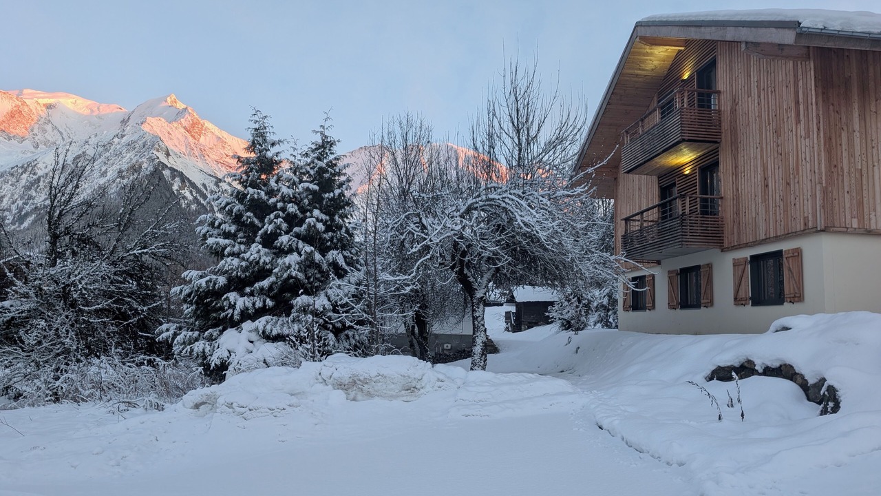 Photo of Outdoor in Saint-Nicolas-de-Veroce