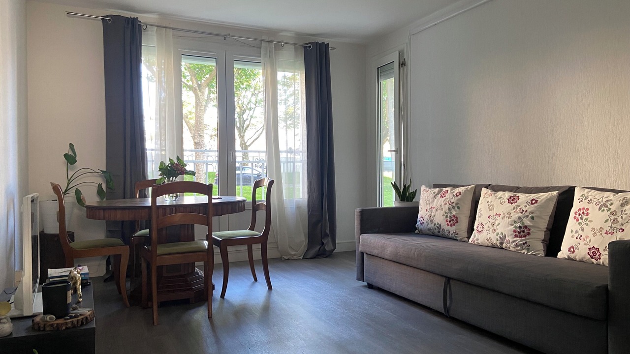 Photo of Livingroom in Bellevue