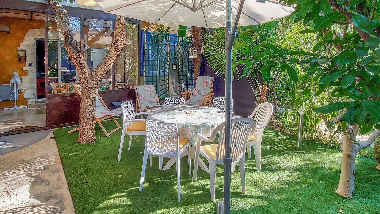 Photo of Others in Carpentras