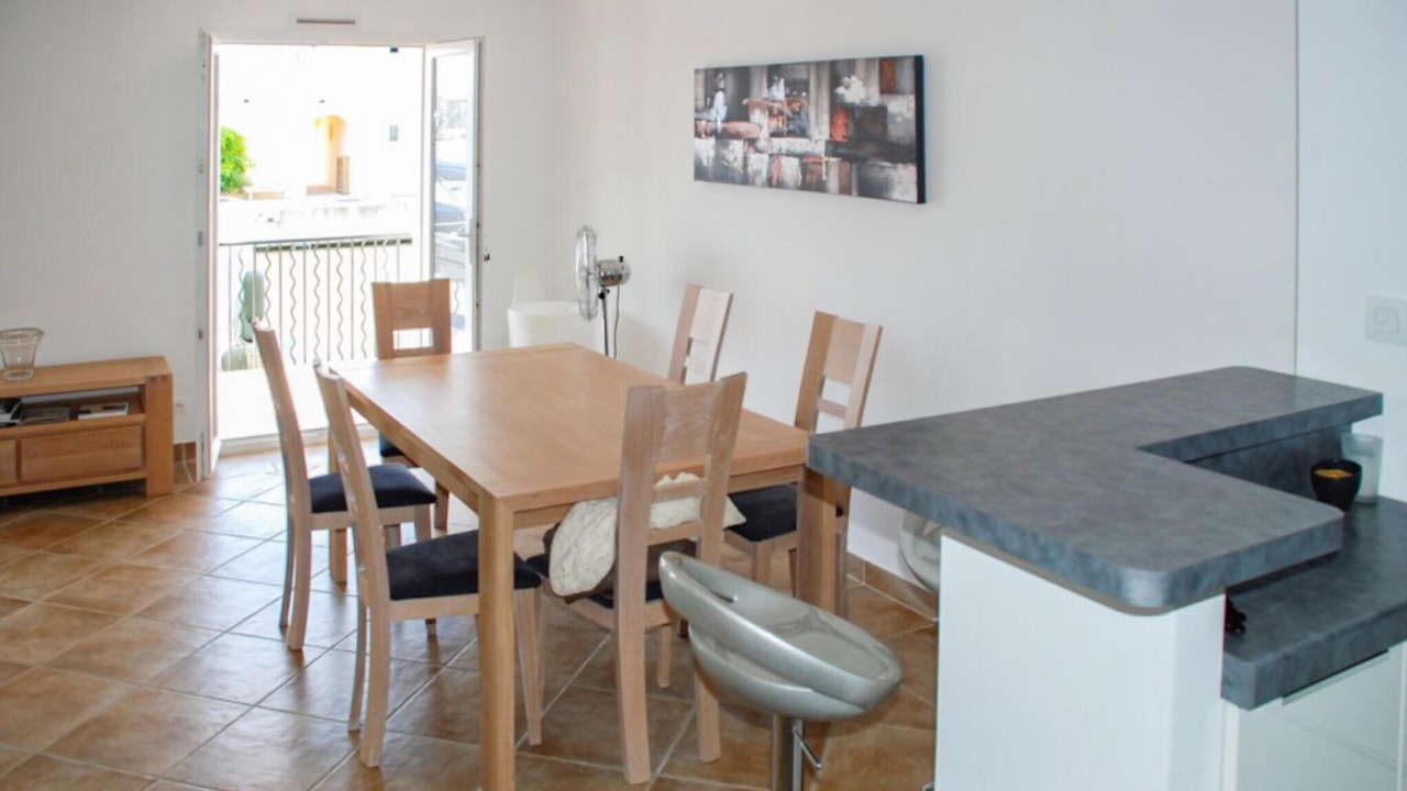 Photo of Bedroom in Aigues-Mortes
