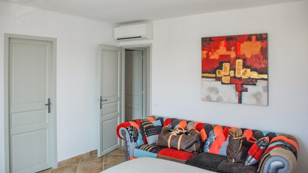 Photo of Bedroom in Aigues-Mortes