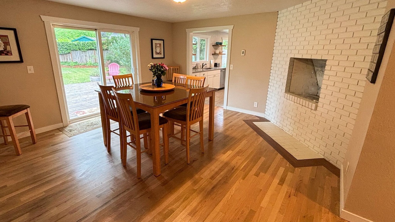 Photo of Bedroom in Cal Young