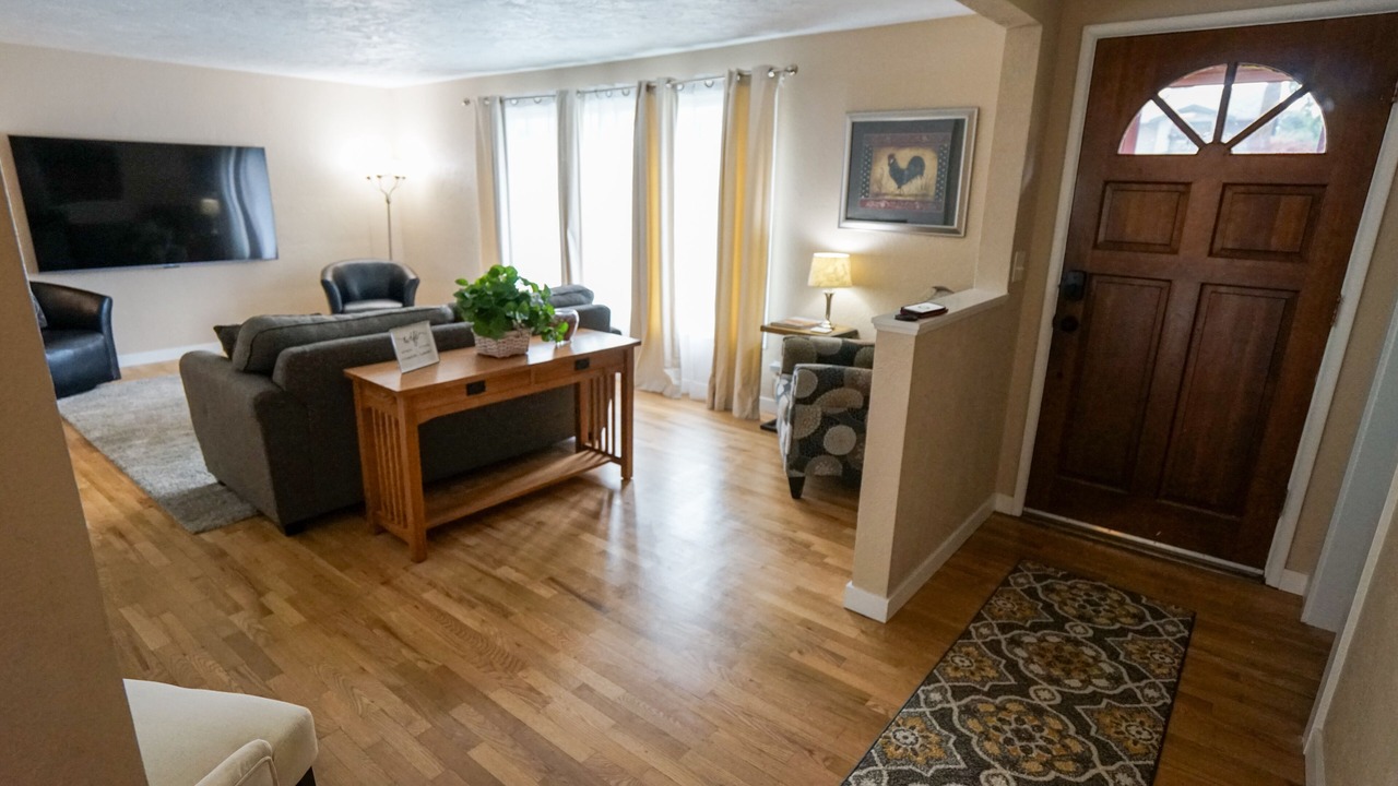 Photo of Bedroom in Cal Young