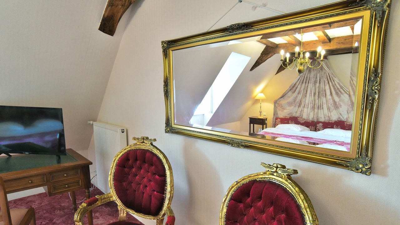 Photo of Bedroom in Baguer-Morvan