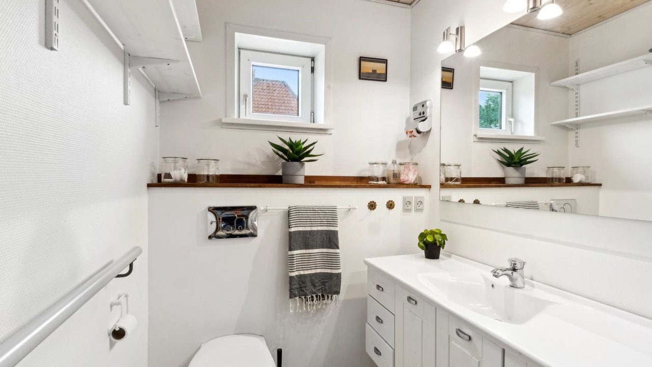 Photo of Bathroom in Hojer