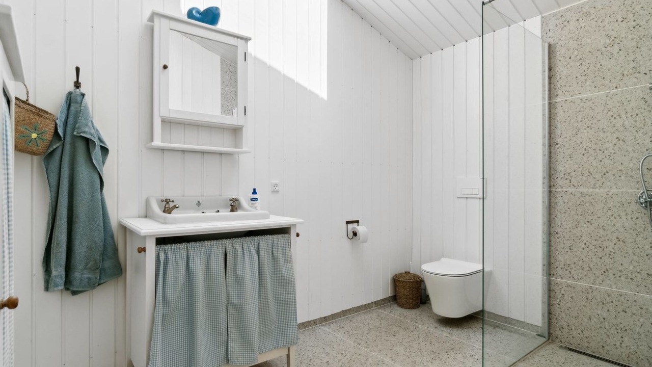 Photo of Bathroom in Ronne