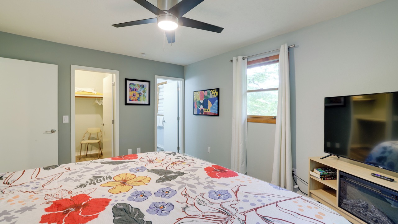 Photo of Bedroom in Eureka Springs