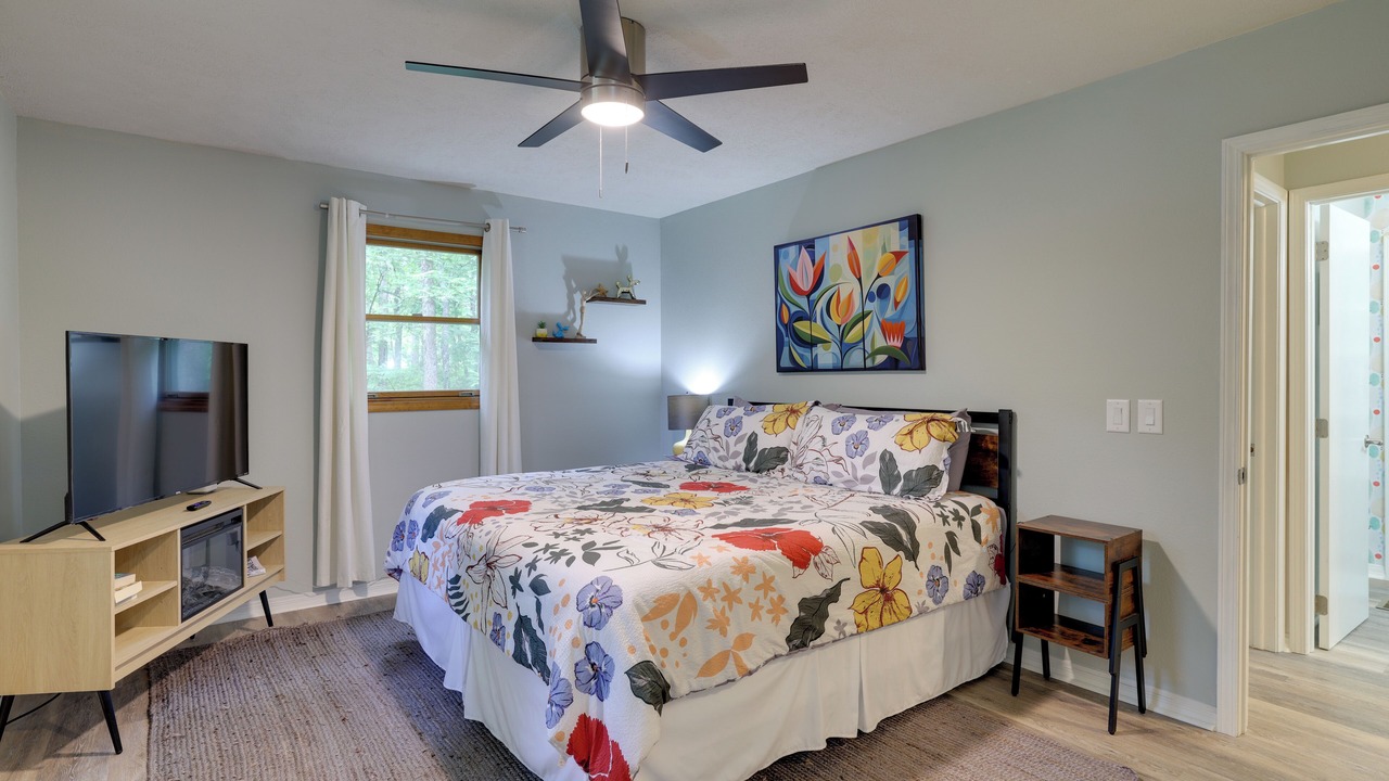 Photo of Livingroom in Eureka Springs